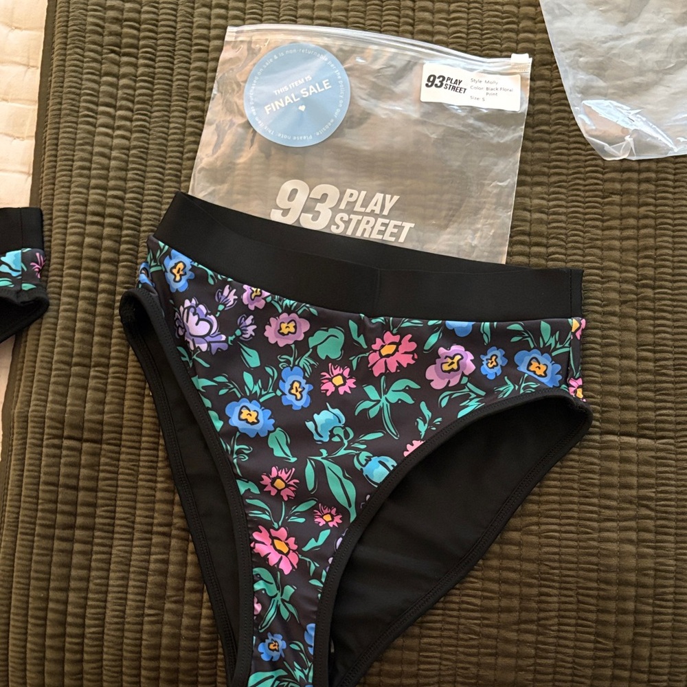 Molly Floral Bottoms - Black and Multicolor